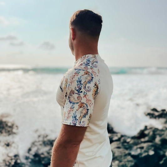 Seahorse Haven Men’s Short Sleeve Rash Guard -