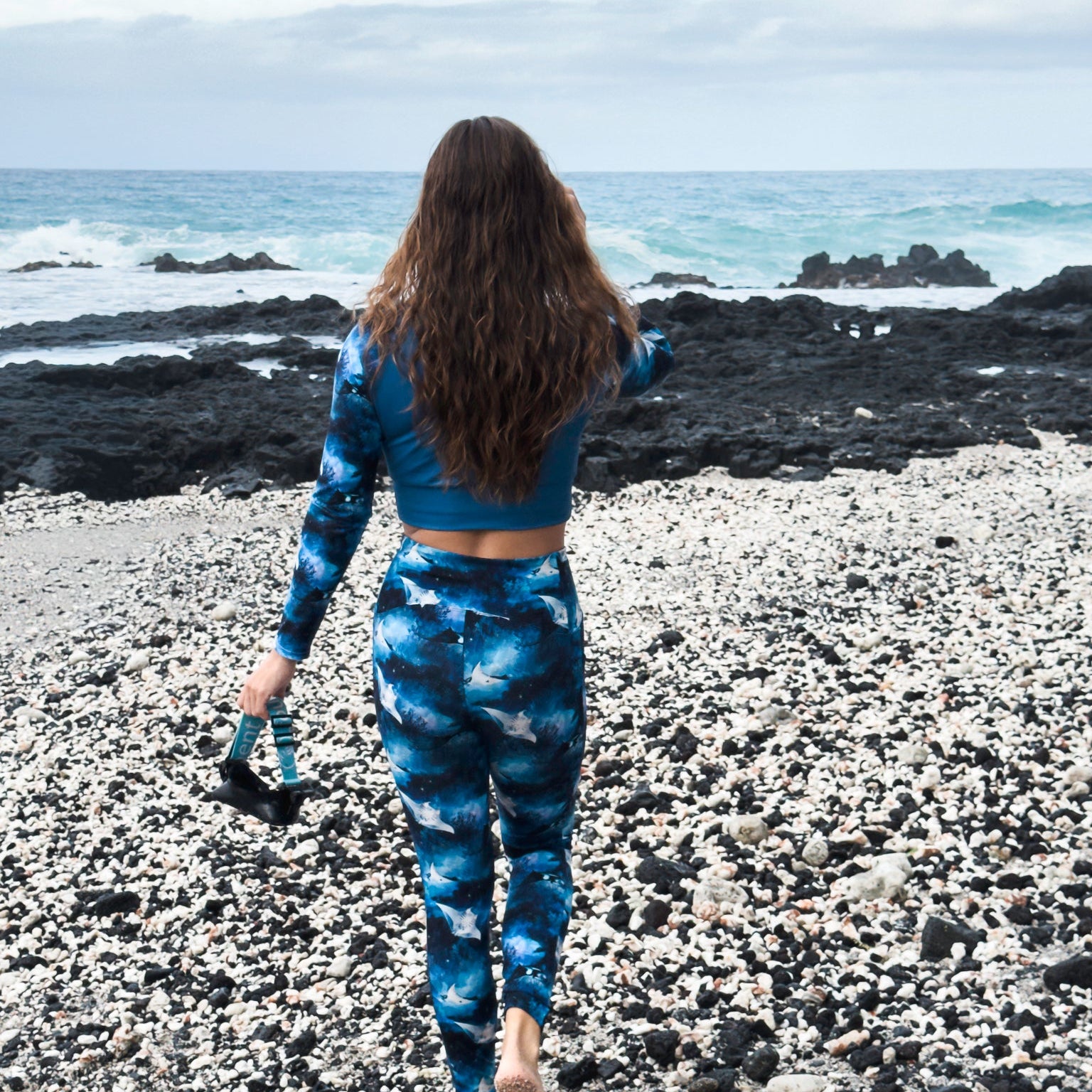 Moonlight Manta Eco Cropped Rash Guard Solid - 