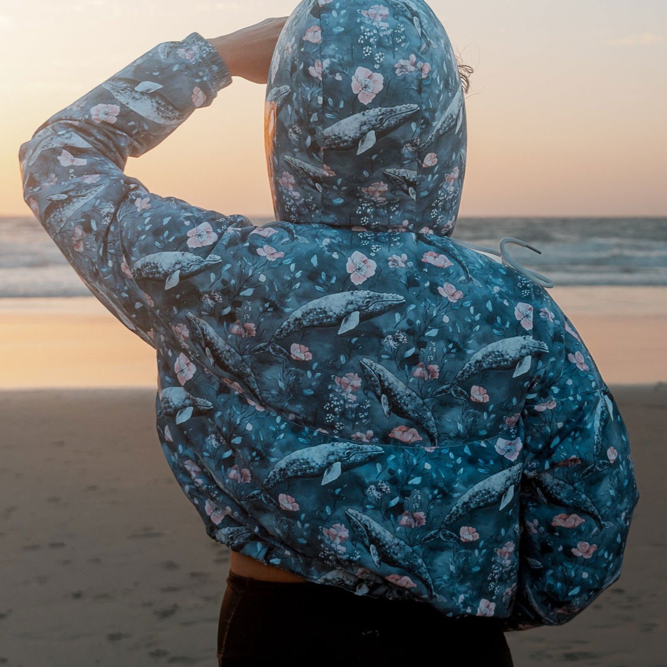 Dusky Gray Whale Women’s Cropped Windbreaker - 
