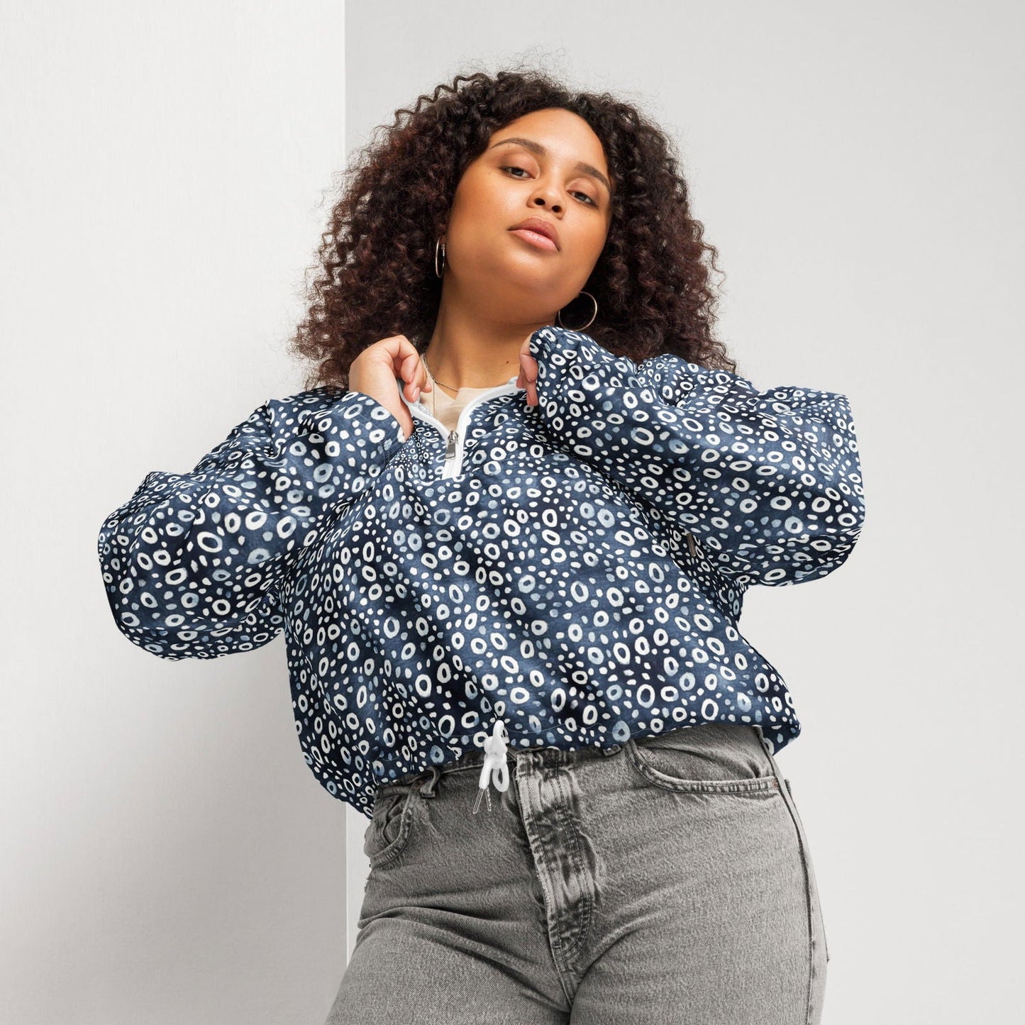 Eagle Ray Spots Women’s Cropped Windbreaker - 
