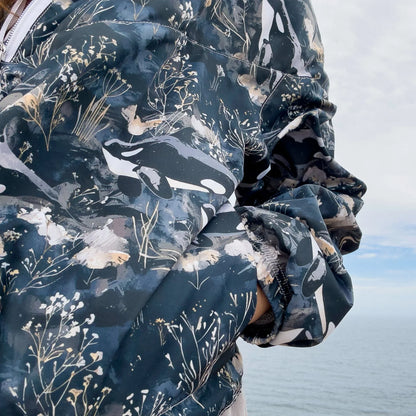 Midnight Orca Women’s cropped Windbreaker - 