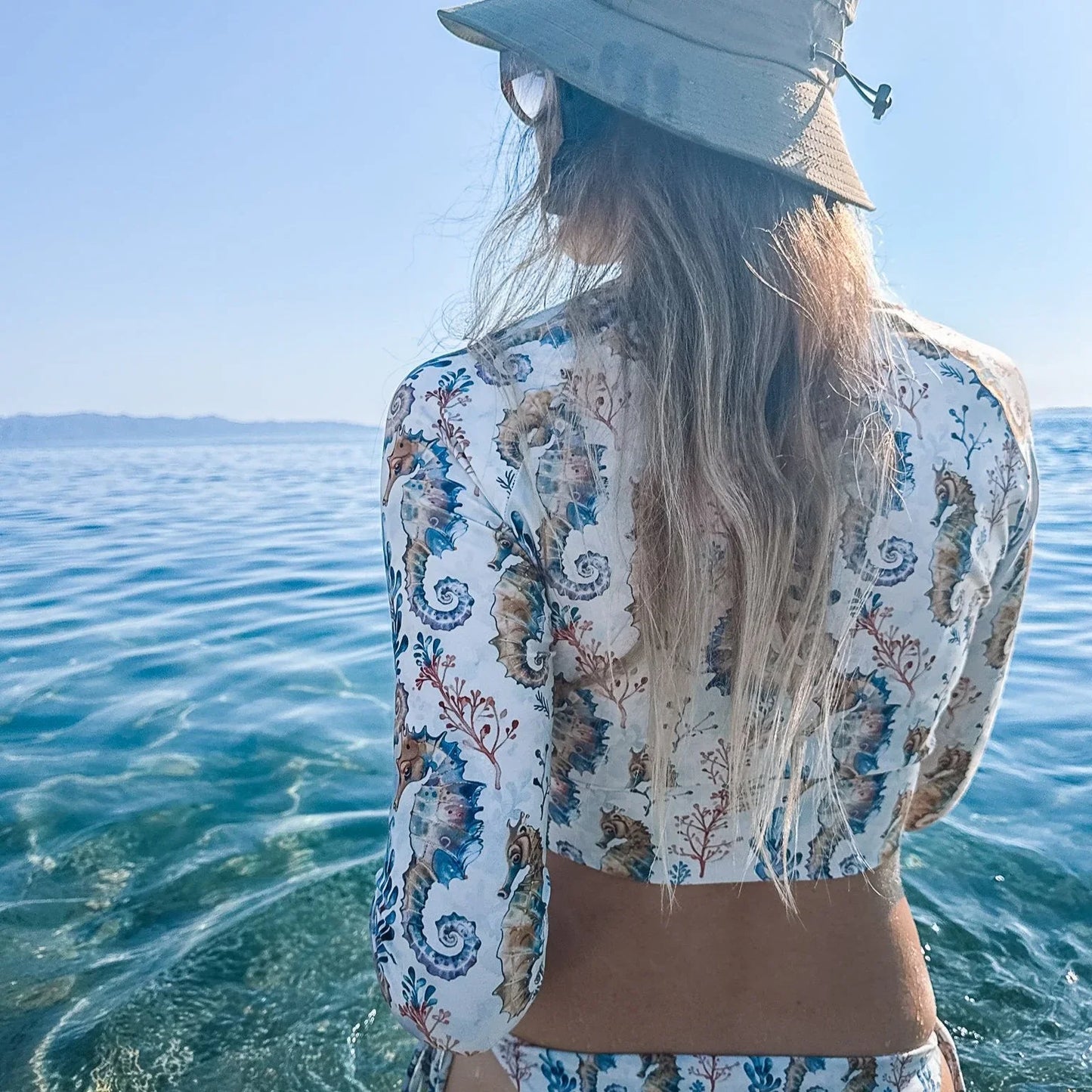 Seahorse Haven Eco Cropped Rash Guard - 