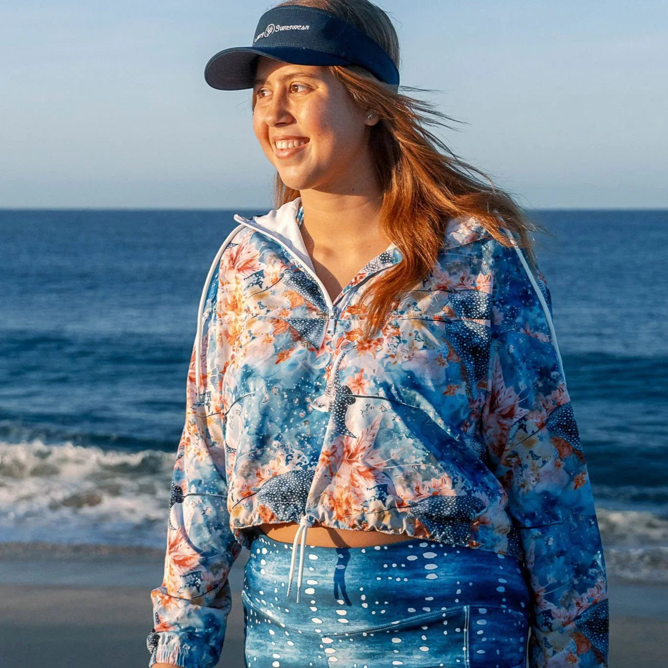 Spotted Eagle Ray Women’s cropped Windbreaker - 