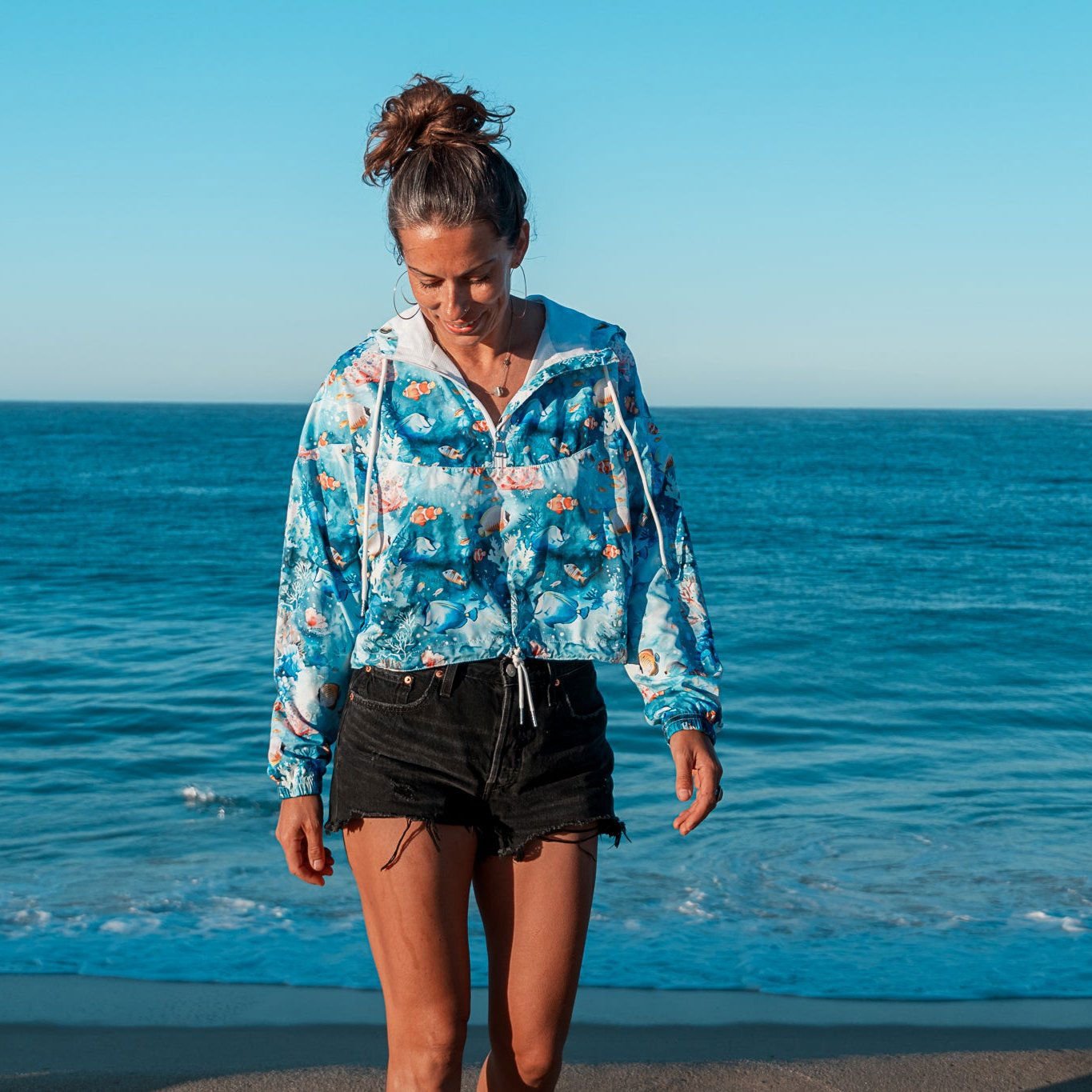 Tropical Reef Fish Women’s cropped Windbreaker - 